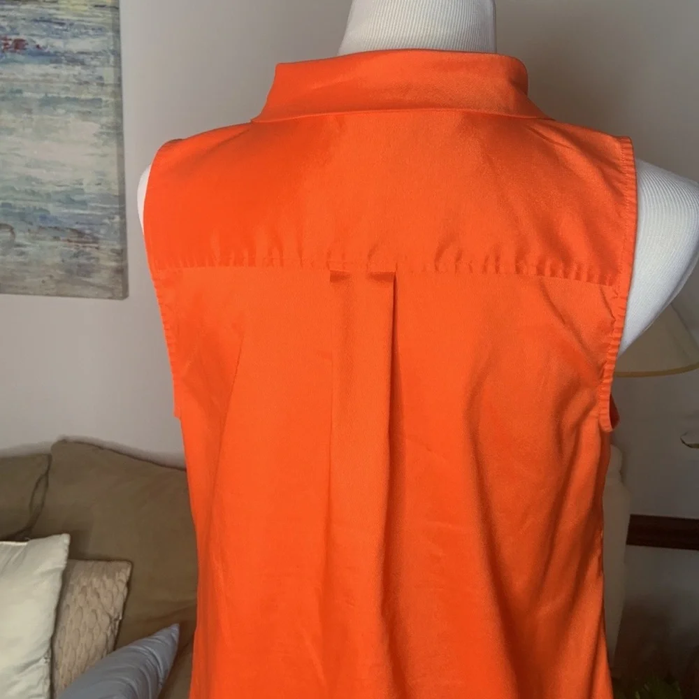 Ann Taylor 12 Silky feel orange sleeveless top - Picture 3 of 4